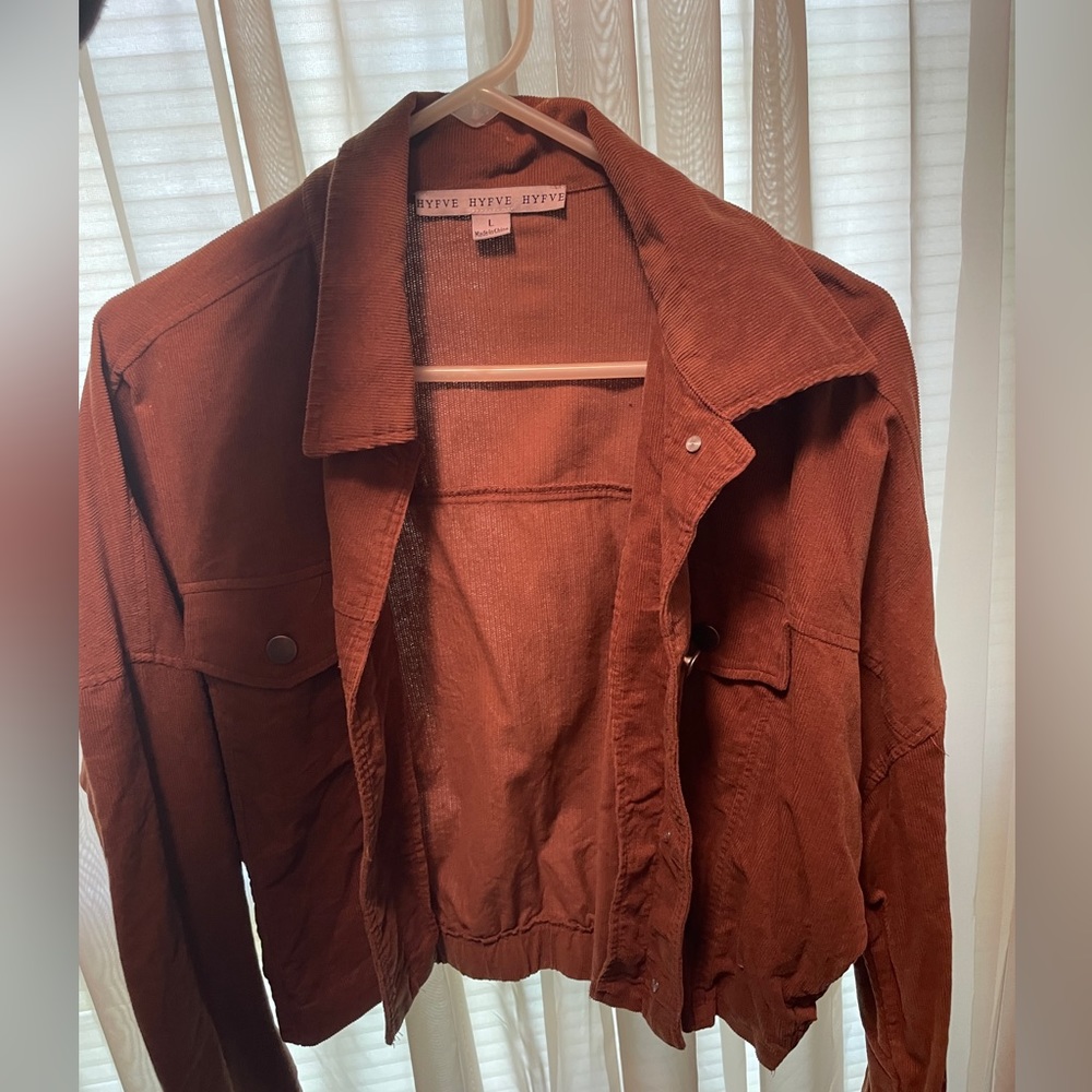 Boutique Cropped Corduroy Jacket - Picture 2 of 2